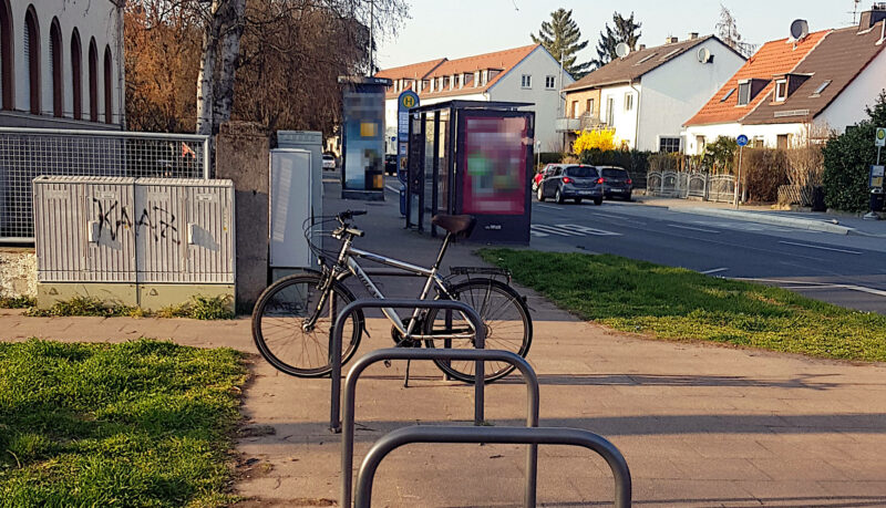 Fahrradparkplätze an Kasteler Bushaltestellen – Benennung von Standorten