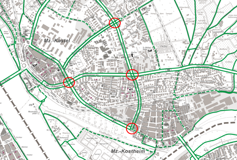 Abbildung 1: Ausschnitt aus der Radverkehrskarte der LH Wiesbaden.Die Kreuzungen der Hauptverkehrsstraßen, an denen das Linksabbiegen für Radfahrer sicherer gestaltet werden soll, sind markiert. Linksabbiegen für Radfahrer sicher gestalten – Kreuzungen an Hauptverkehrsstraßen. 